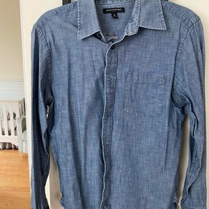 Men’s banana republic button down shirt
